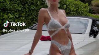 Sofya Zhuk – Sexy in car