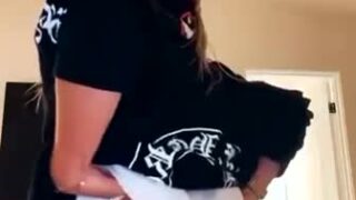 Katie Sigmond – Doggystyle on bed so hot!!! New sextape trending Onlyfans leaked